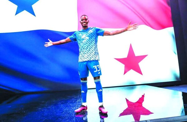 Панамский защитник Хосе Кордоба почти готов присоединиться к клубу Рейнджерс